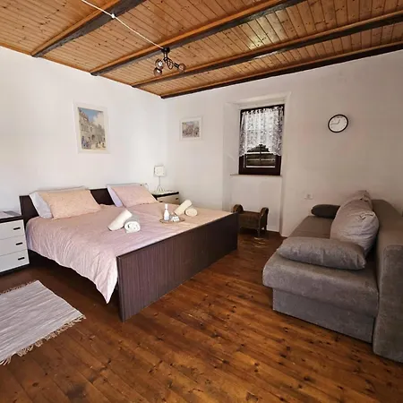 Casa Istriana With Free Parking Apartment